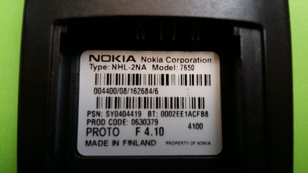 image-12289625-Nokia_7650_Prototype_(1)6-e4da3.w640.jpg