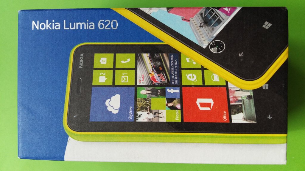 image-8137517-Nokia_620_Lumia_(1)5.w640.jpg